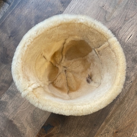 UGG Fur Hat - Vintage Item! Not available at retail!! main image 4